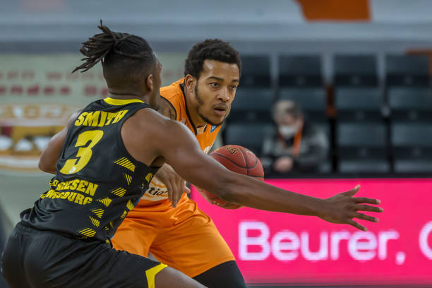 切相关的专 切相关的专