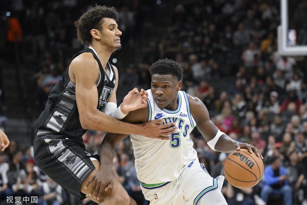 对整个赛季 对整个赛季