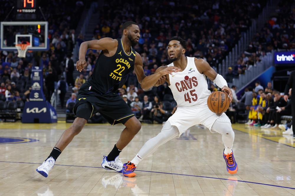 广东队形成 广东队形成