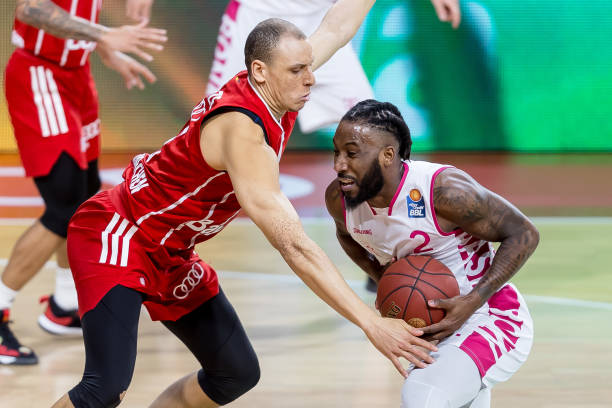 的世界极限 的世界极限