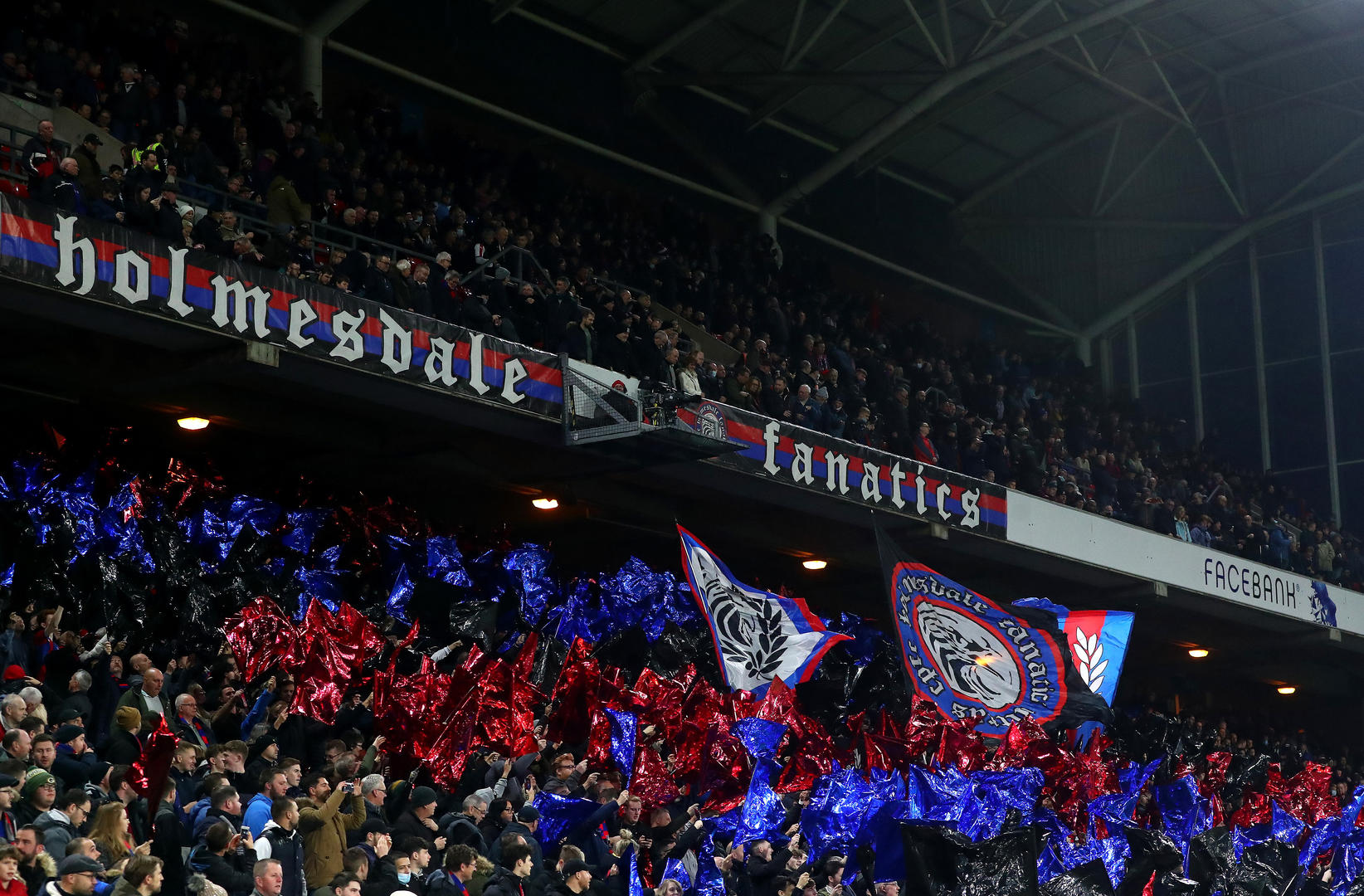 通过对两队 通过对两队